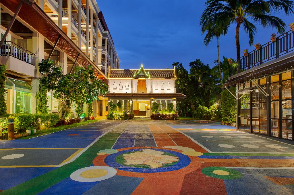 Hotel Thanthip Beach Resort, Thailand, Patong. Großes 1