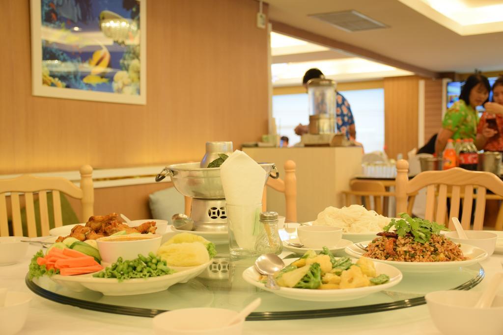 Hotel Bay Hotel Srinakarin, Thailand, Samut Prakan. Großes 1