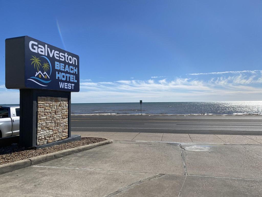 Galveston Beach Hotel photo 28