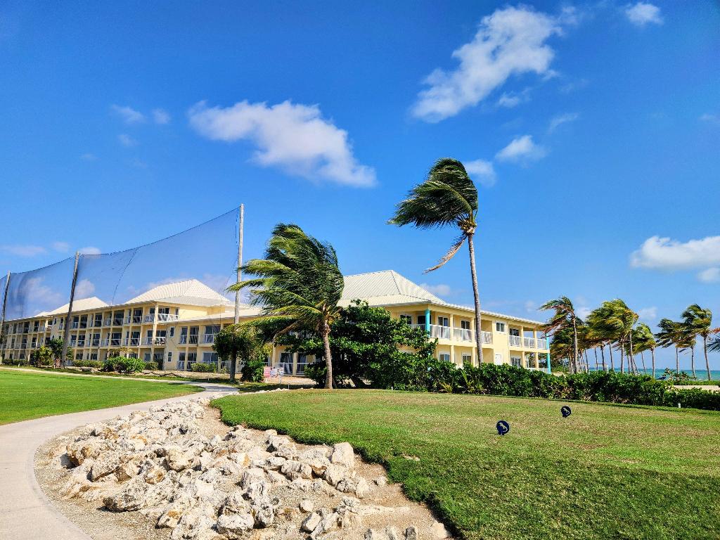 hotel-thumb