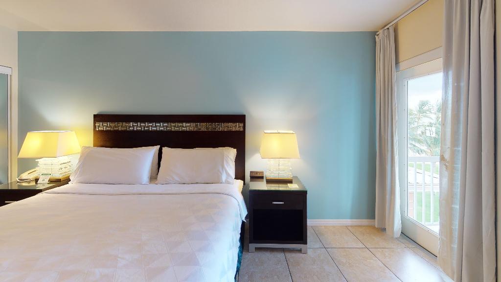 hotel-thumb
