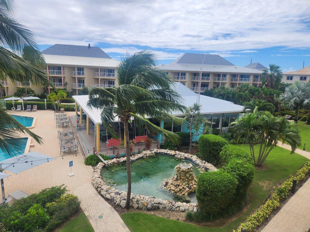 hotel-thumb