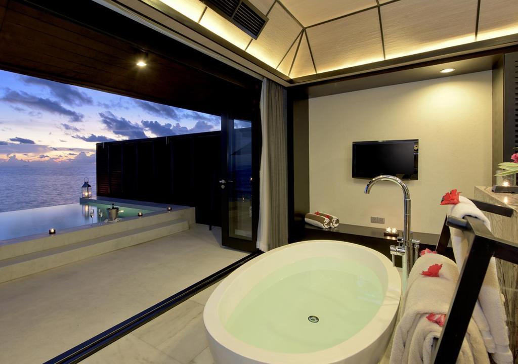 hotel-thumb