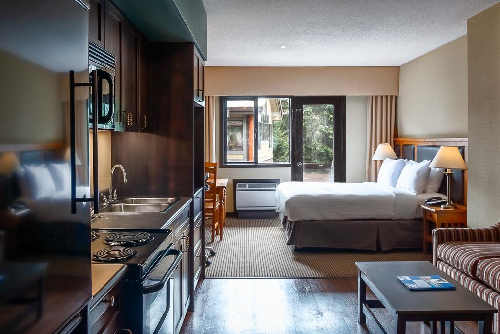 Whistler Blackcomb Lodge