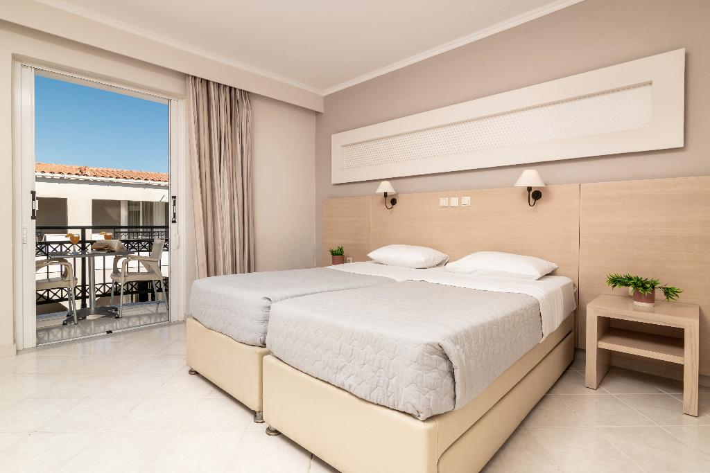 Karras Hotel