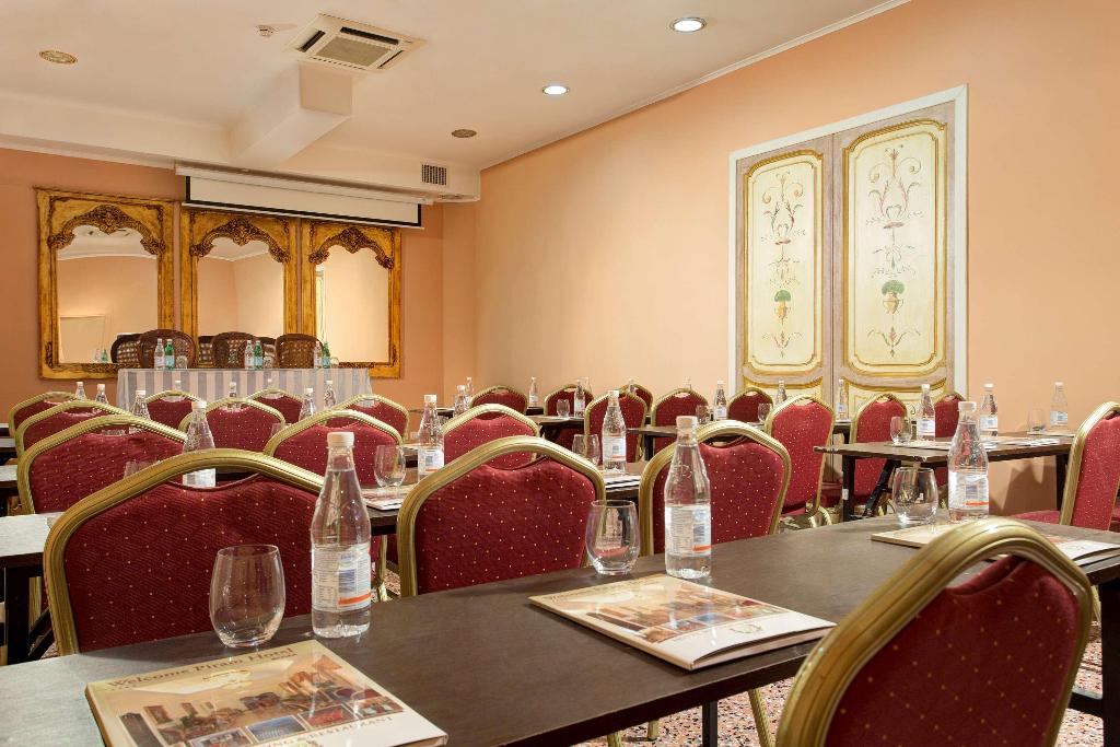 Golden Tulip Rome Piram photo 85