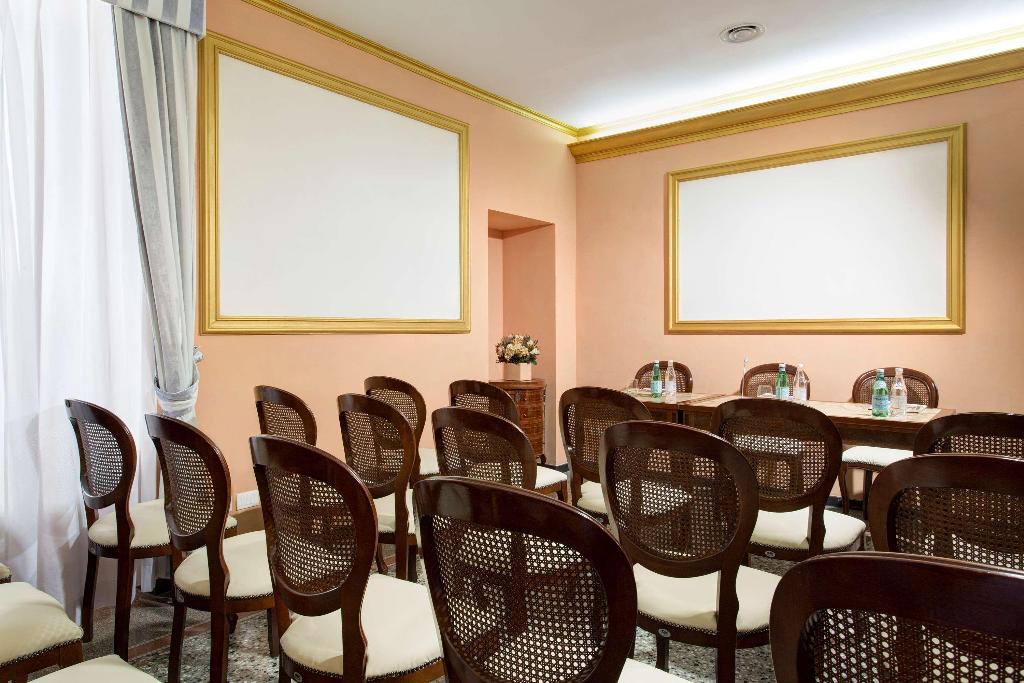 Golden Tulip Rome Piram photo 92