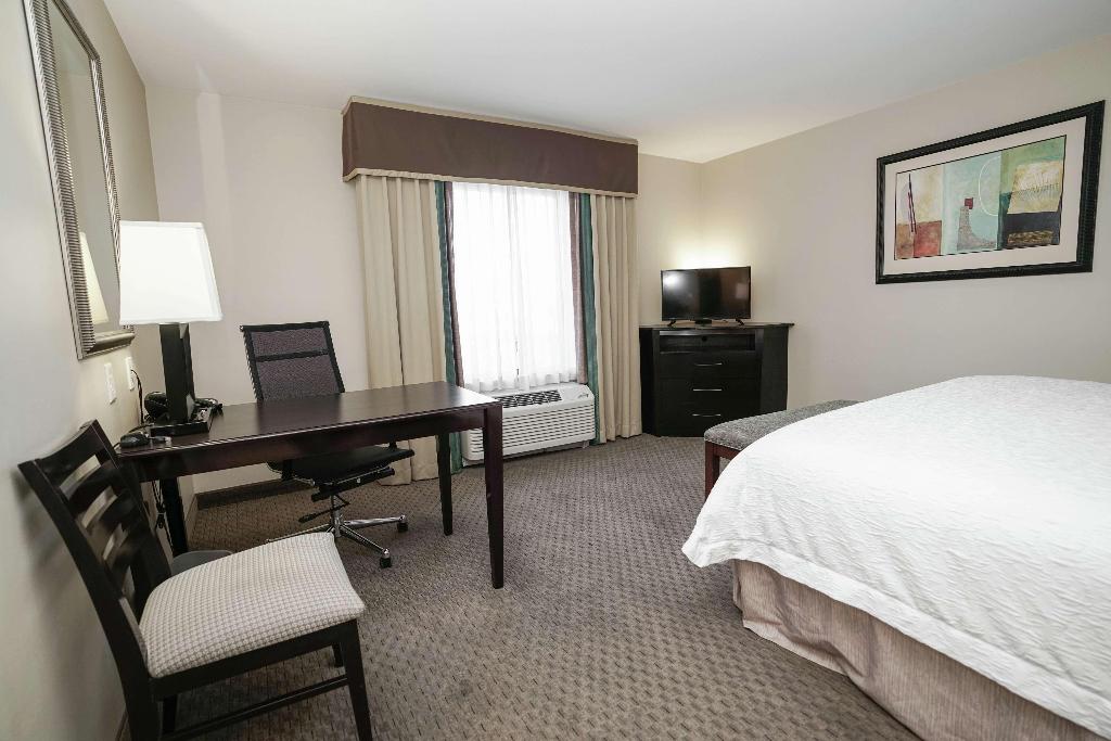 Hampton Inn & Suites Las Vegas Airport