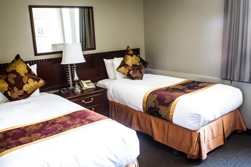King Edward Hotel