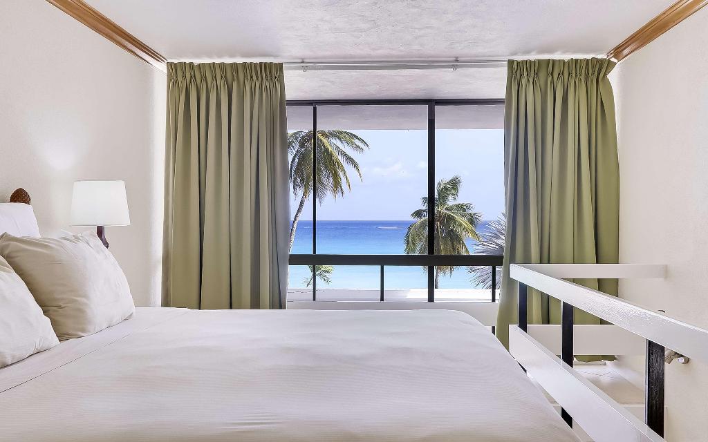 hotel-thumb