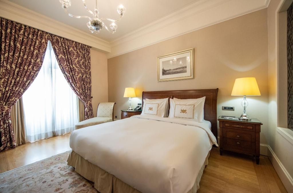 hotel-thumb
