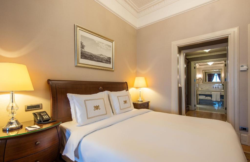 hotel-thumb