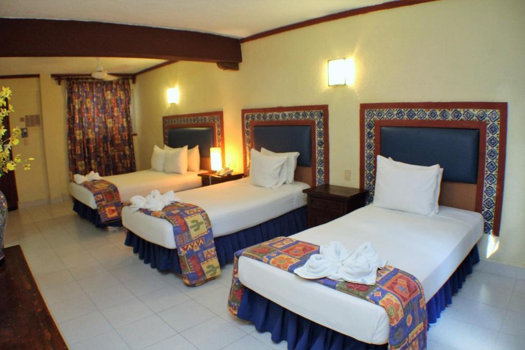 Suites Cancun Center 