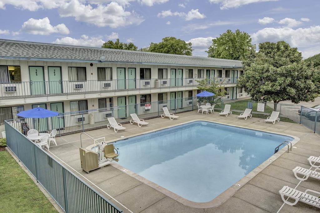 Motel 6 Nashville Goodlettsville en Nashville area | BestDay.com