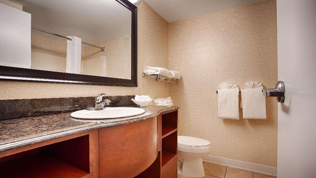 Best Western Plus Inn At Valley View