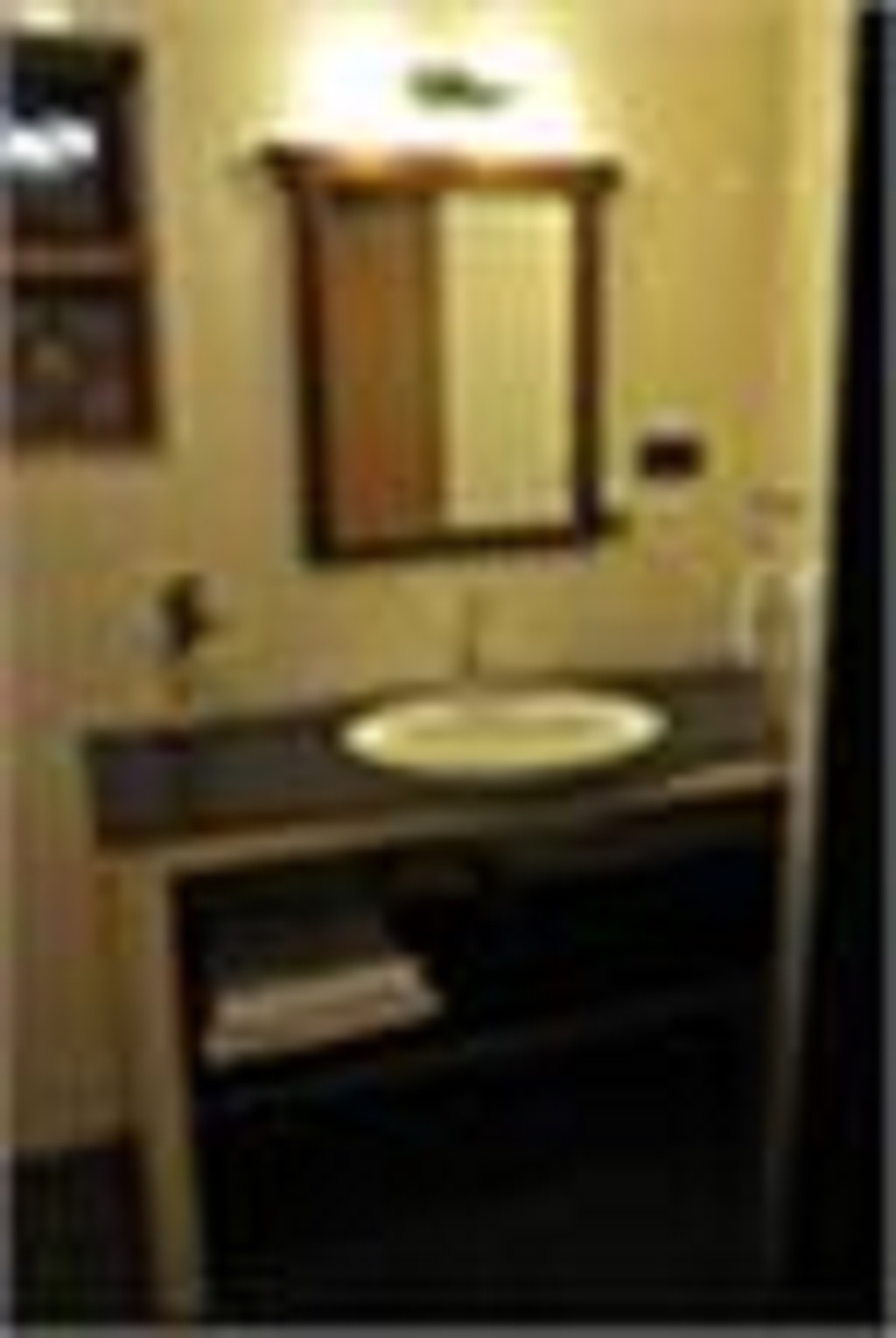 Leoney Resort
