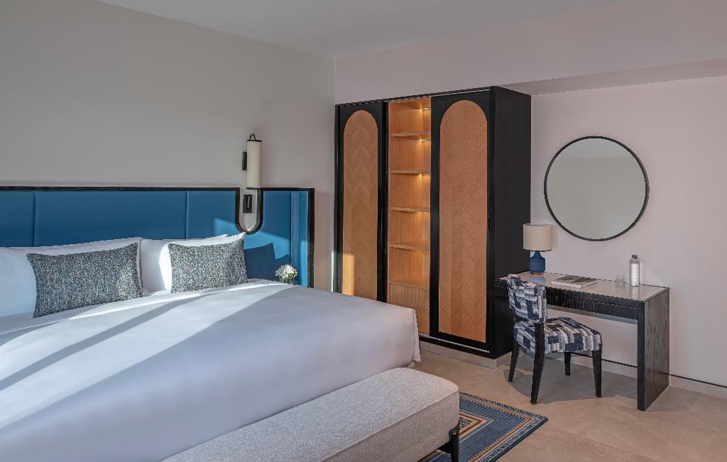 hotel-thumb