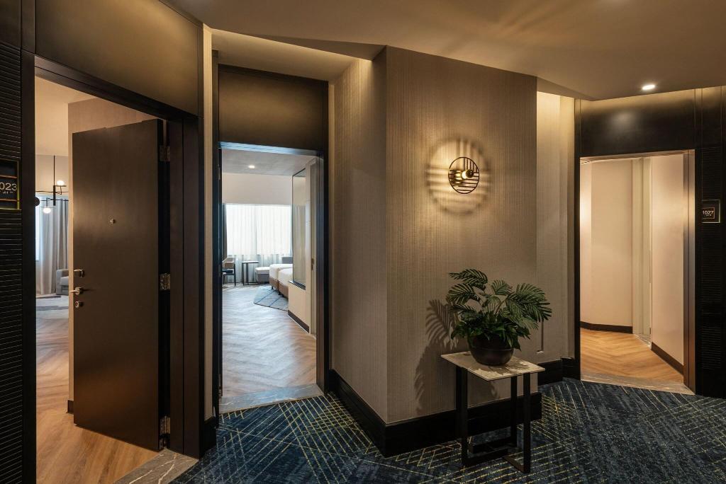 hotel-thumb