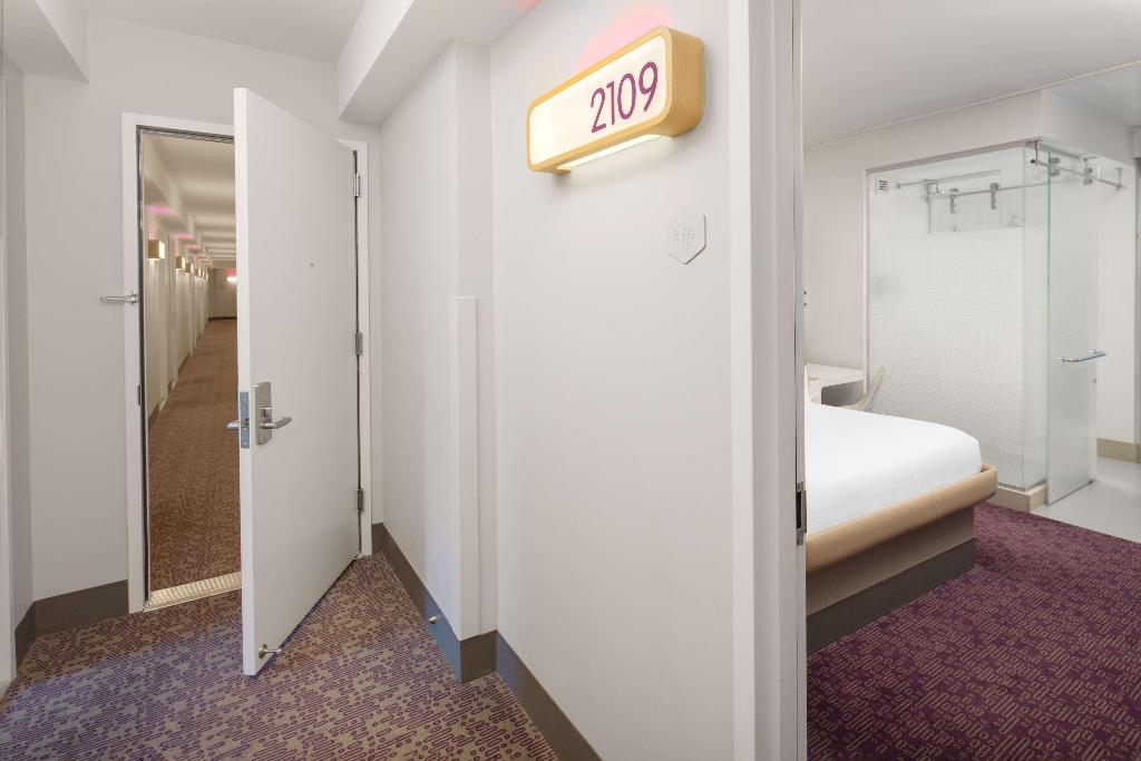 hotel-thumb