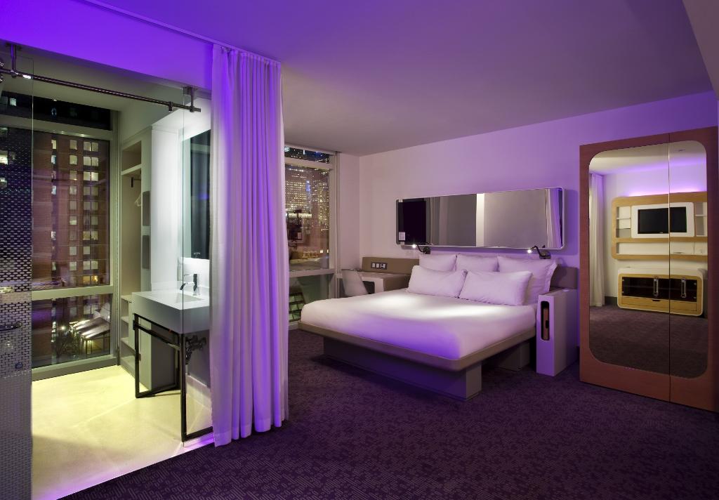 hotel-thumb
