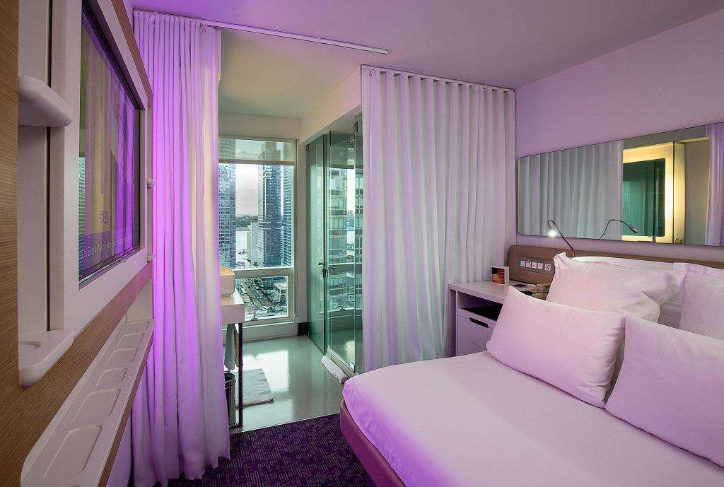 hotel-thumb