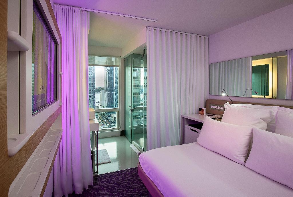 hotel-thumb