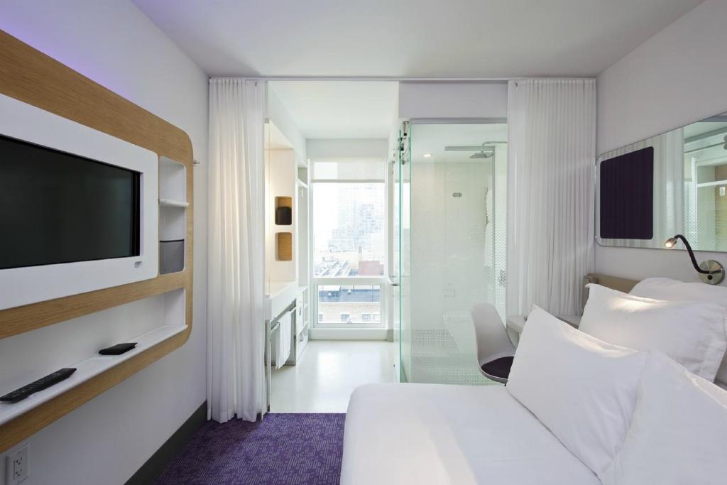 hotel-thumb
