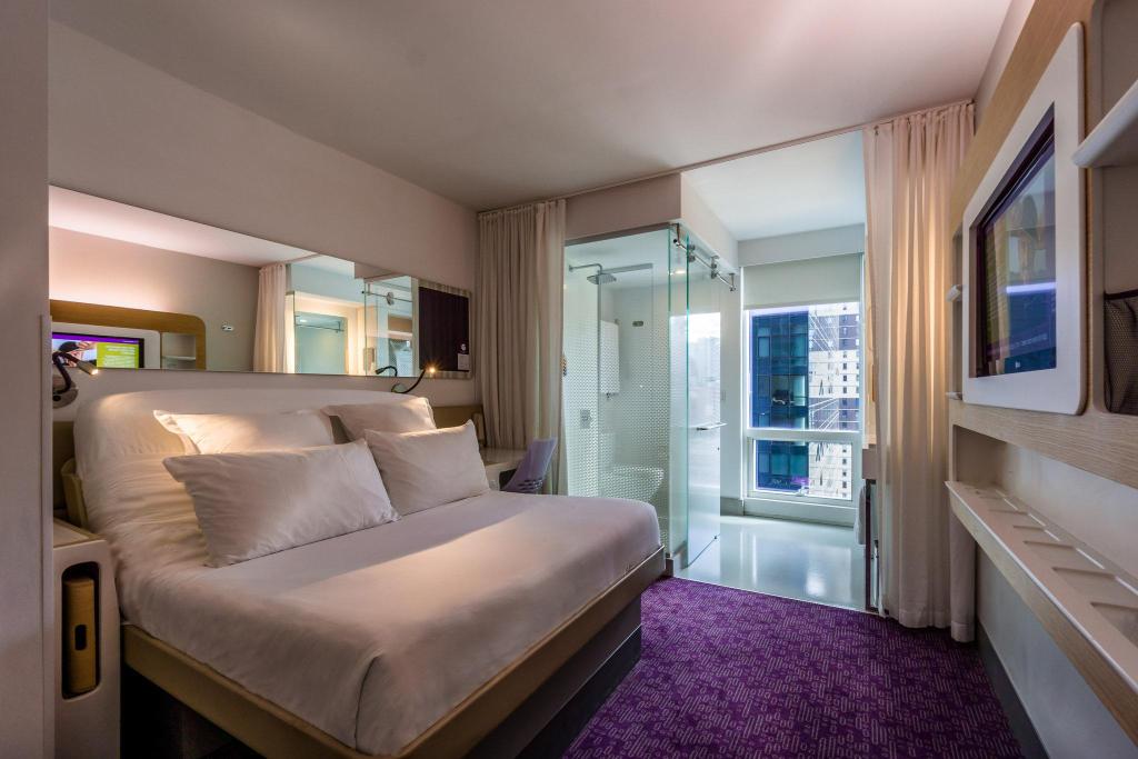 hotel-thumb