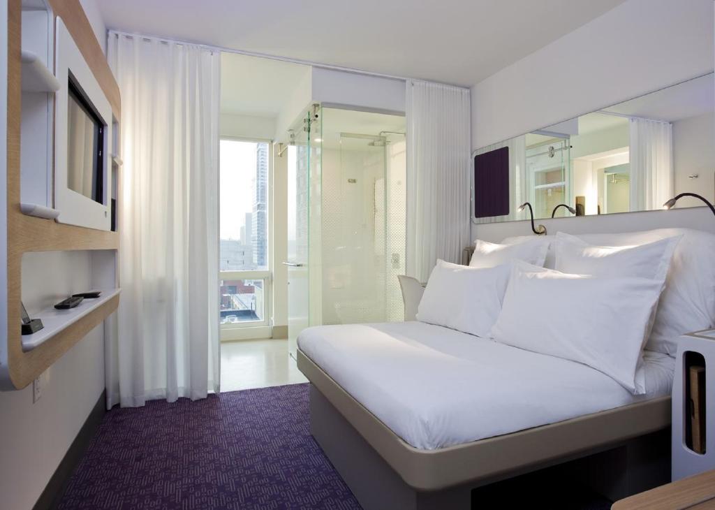hotel-thumb