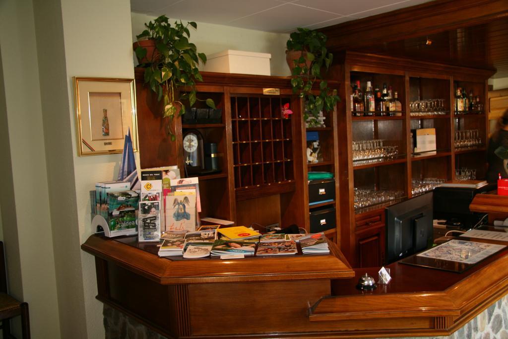 Santa Barbara de la Vall de Ordino - Lobby