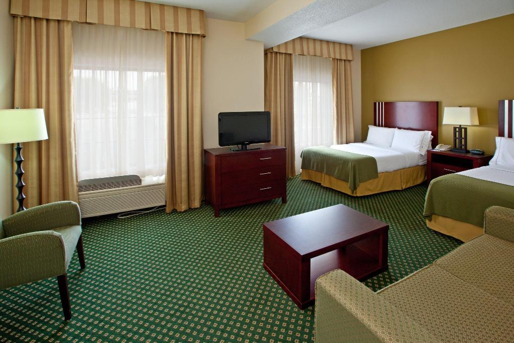 Holiday Inn Express Suites Indianapolis - East IHG