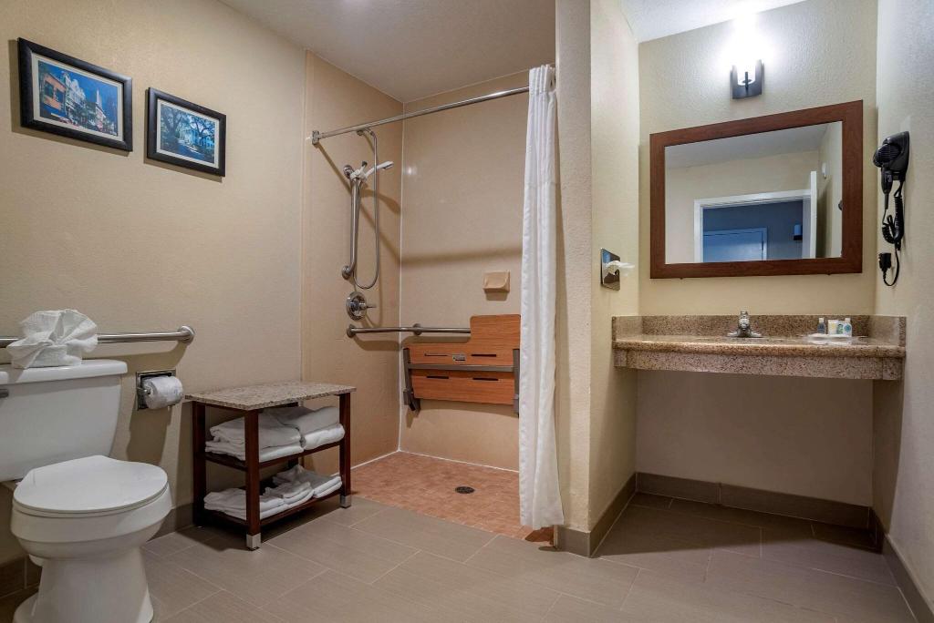 Comfort Suites Mobile West Tillmans Corner