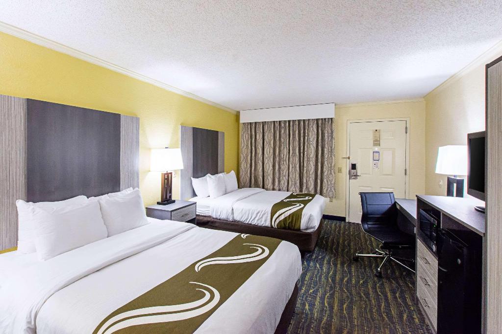 Quality Inn & Suites Civic Center
