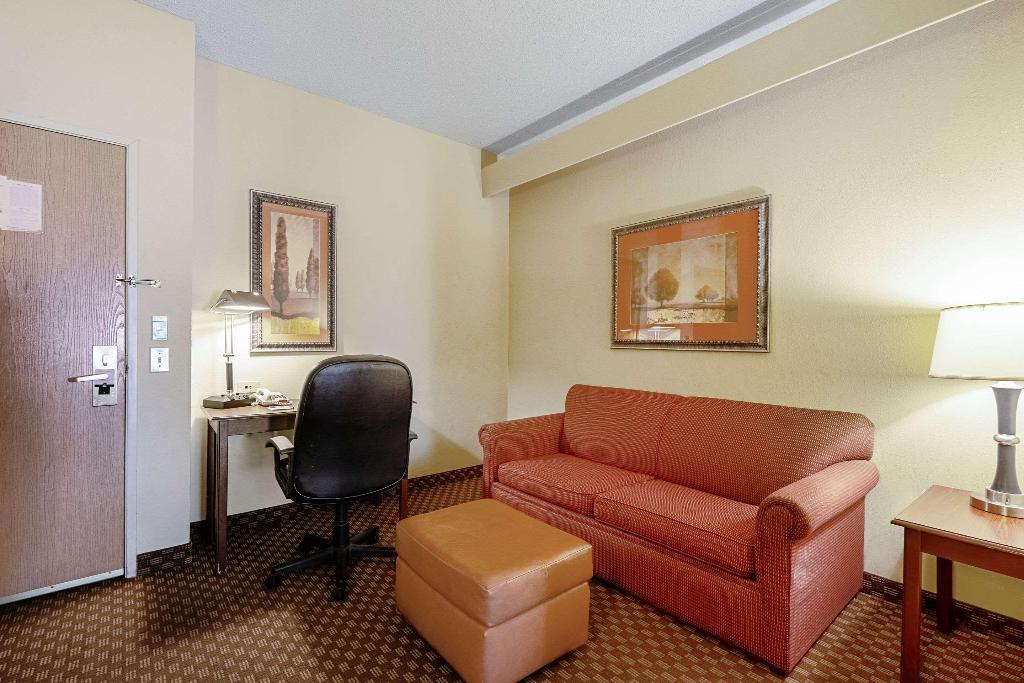 Quality Suites San Antonio Northeast
