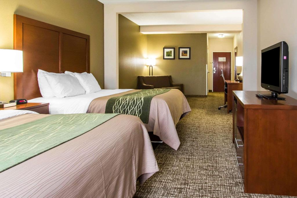 Comfort Inn & Suites