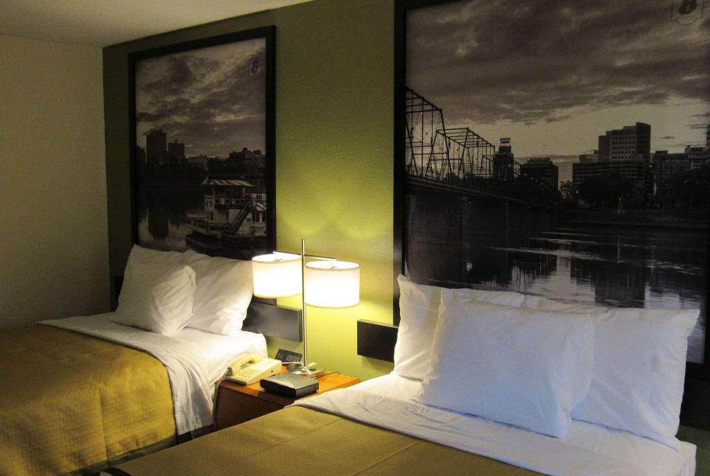 Super 8 By Wyndham New Cumberland