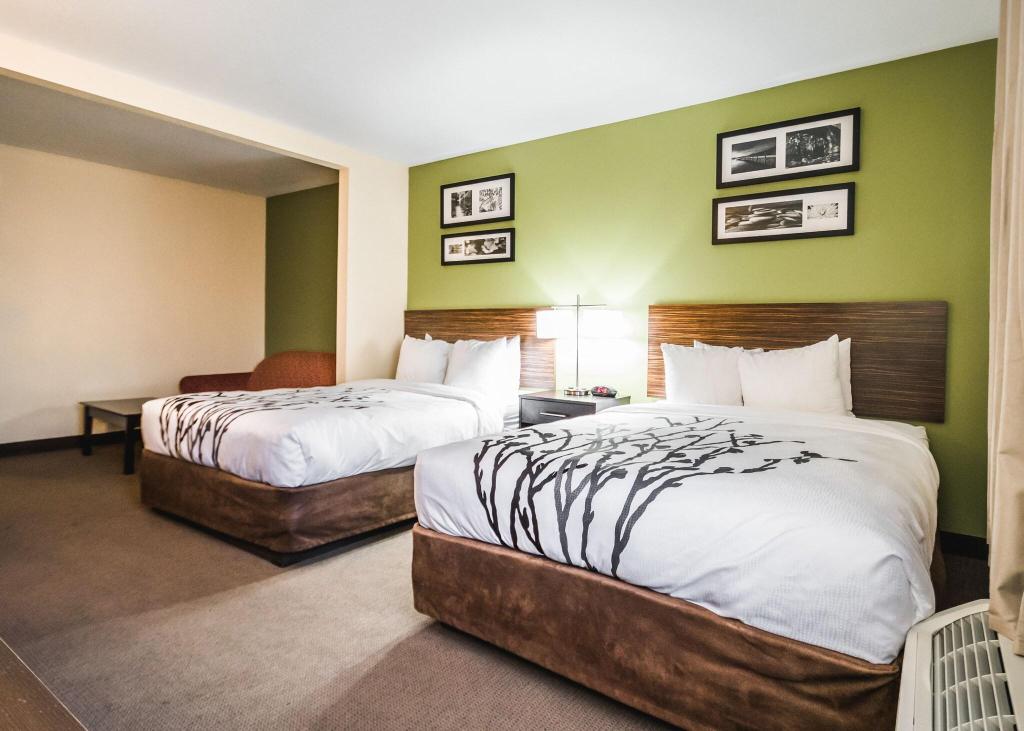 Sleep Inn & Suites