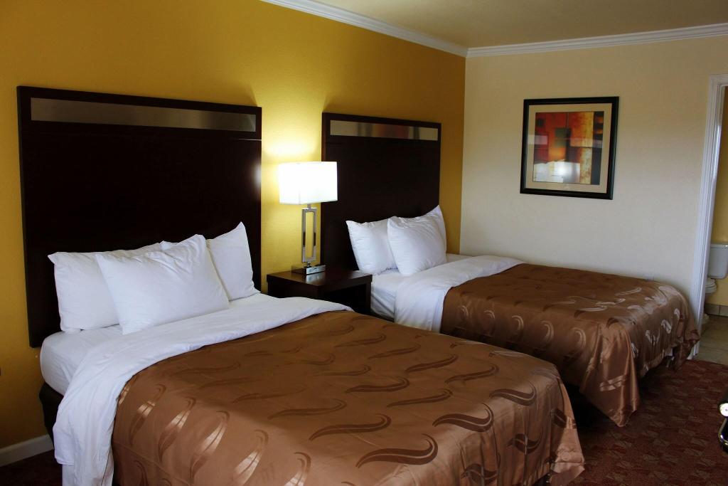 Quality Inn Ukiah Area