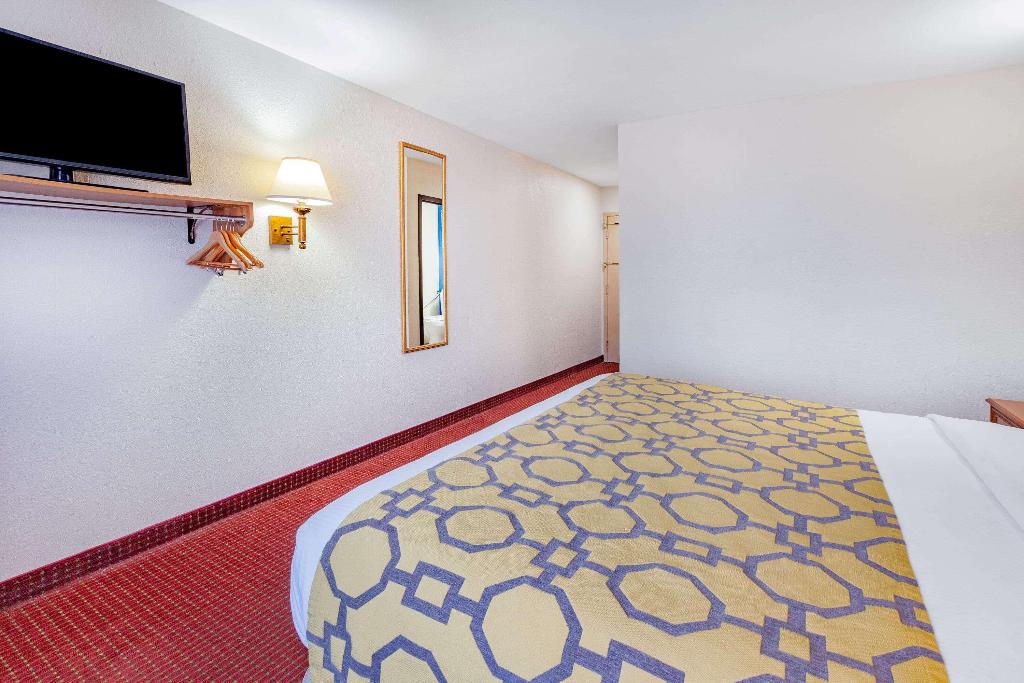 Baymont by Wyndham Perrysburg
