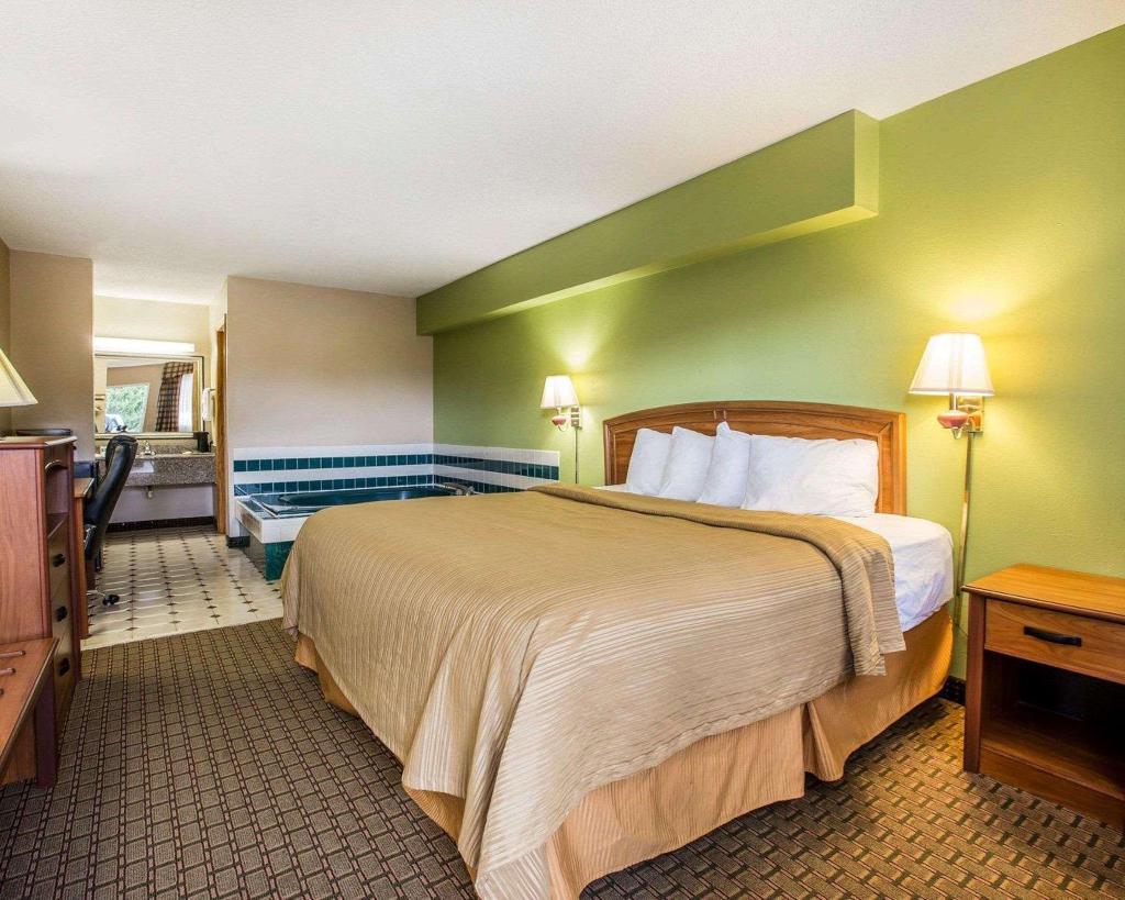 Quality Inn & Suites Dublin