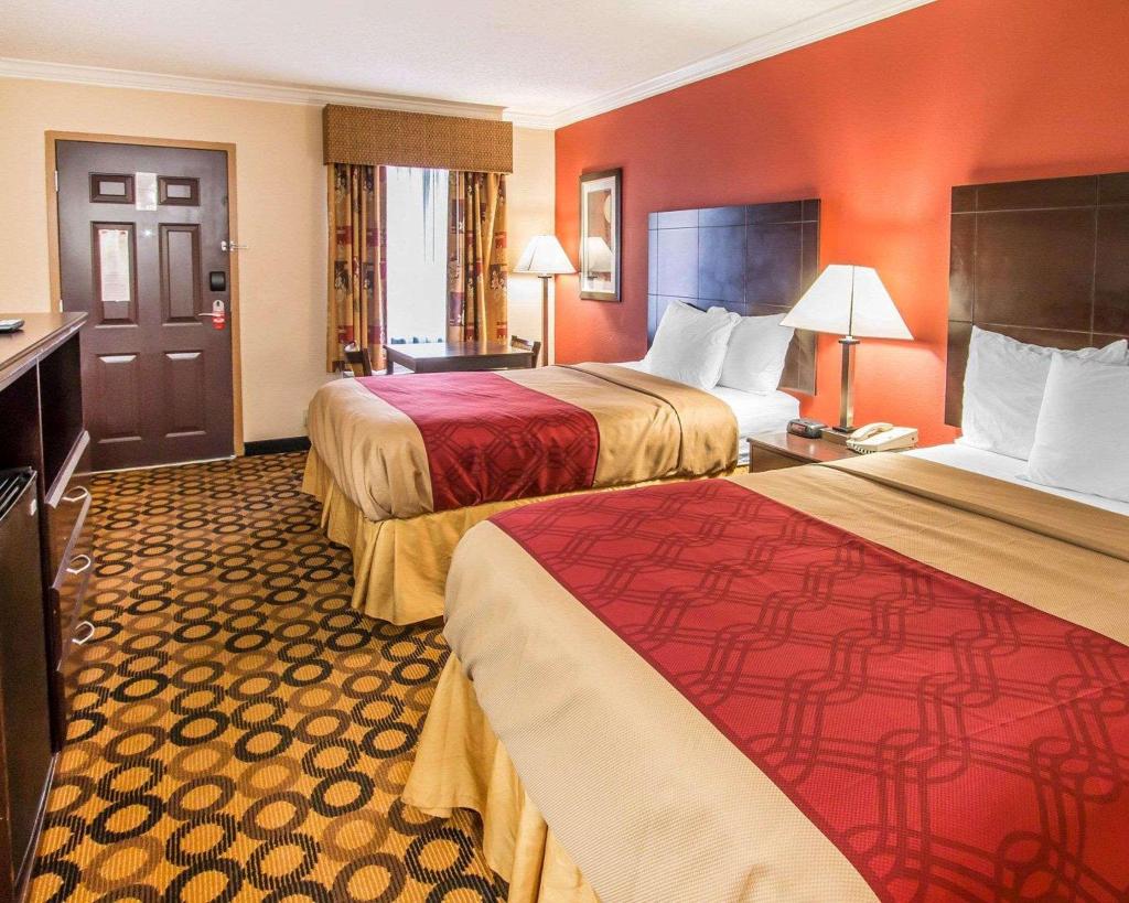 Econo Lodge Richmond Hill