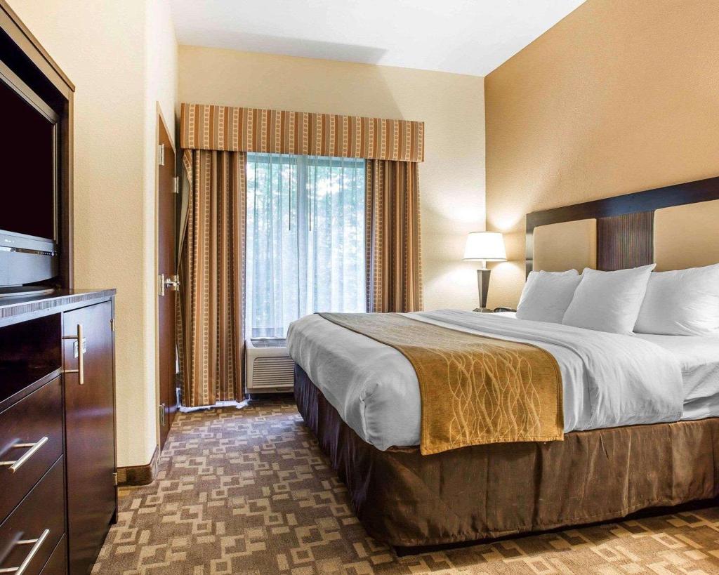 Comfort Suites Kennesaw