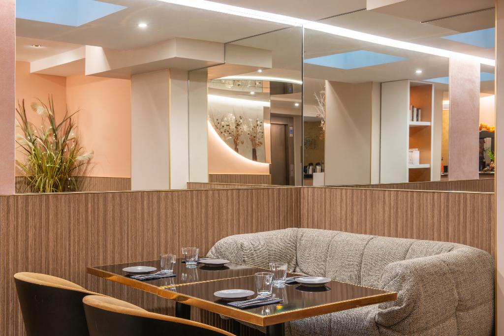 Hotel Arc Elysees, Frankreich, Paris. Großes 2