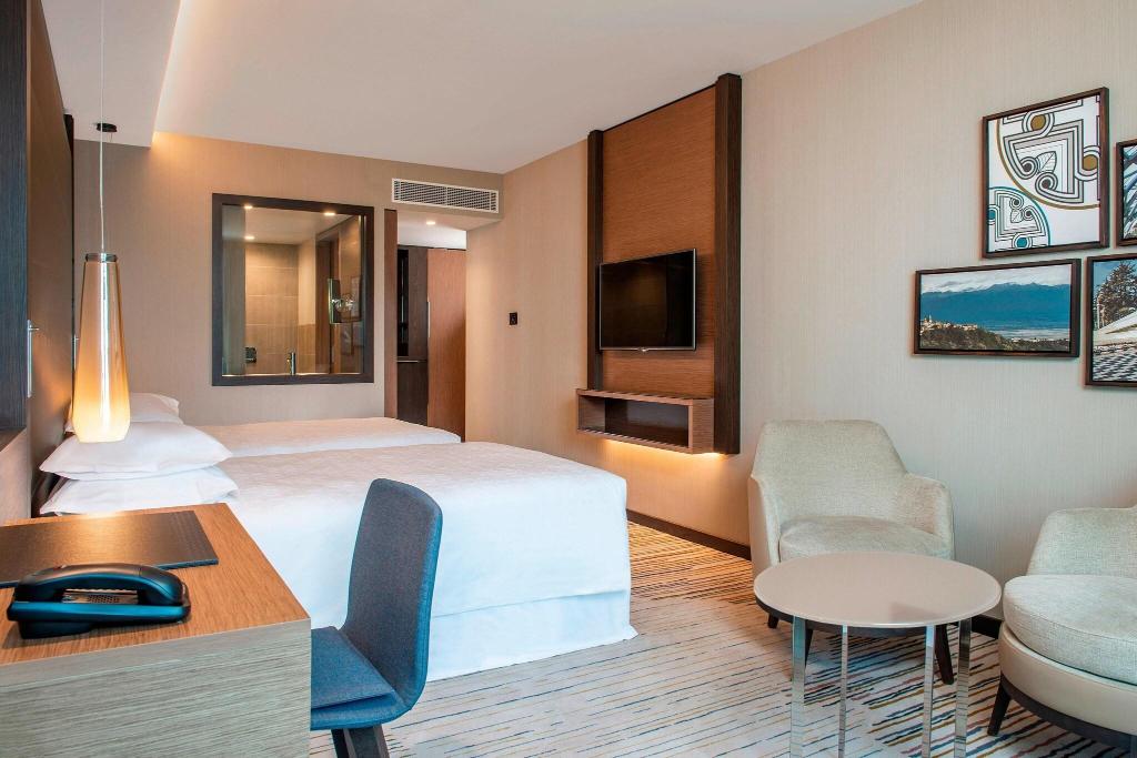 hotel-thumb