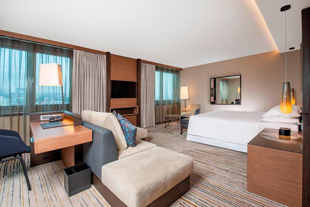 hotel-thumb