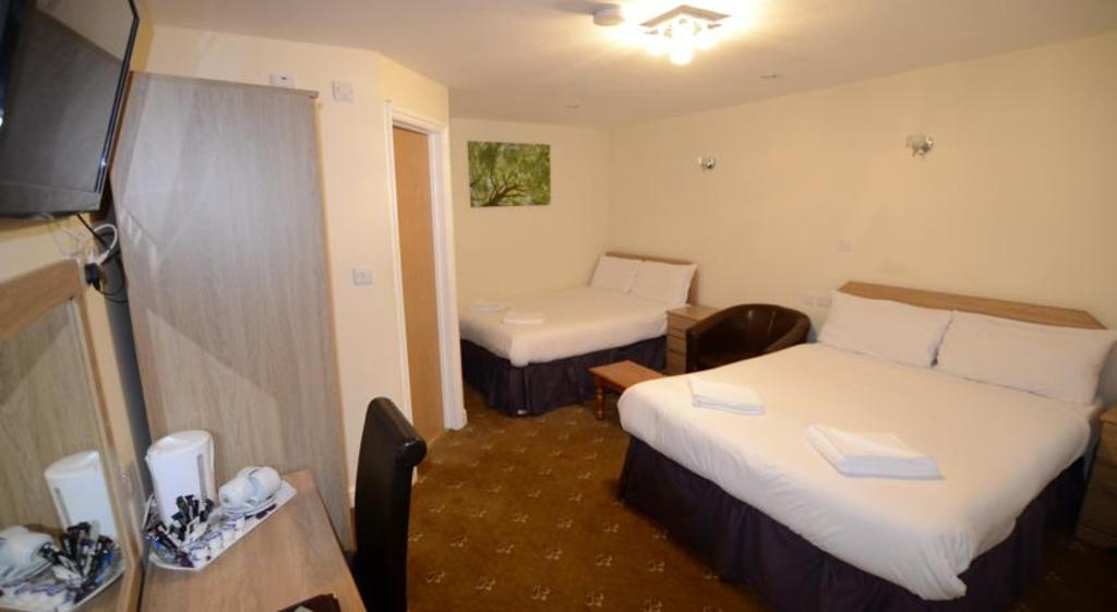 Cranbrook Hotel