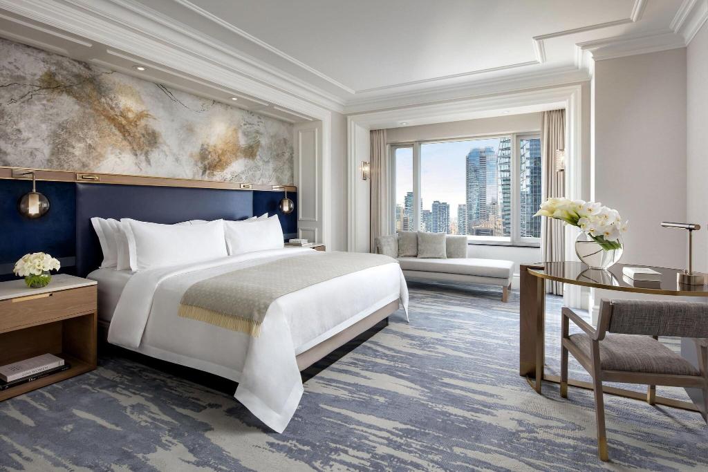 The St Regis Toronto