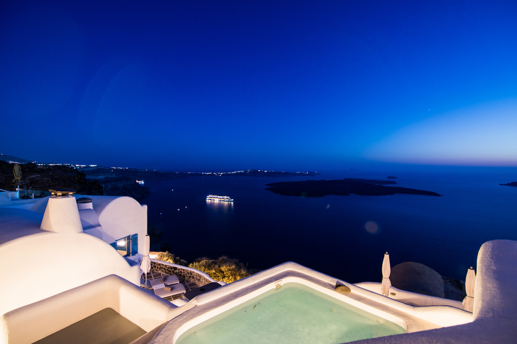 Aqua Luxury Suites photo 168