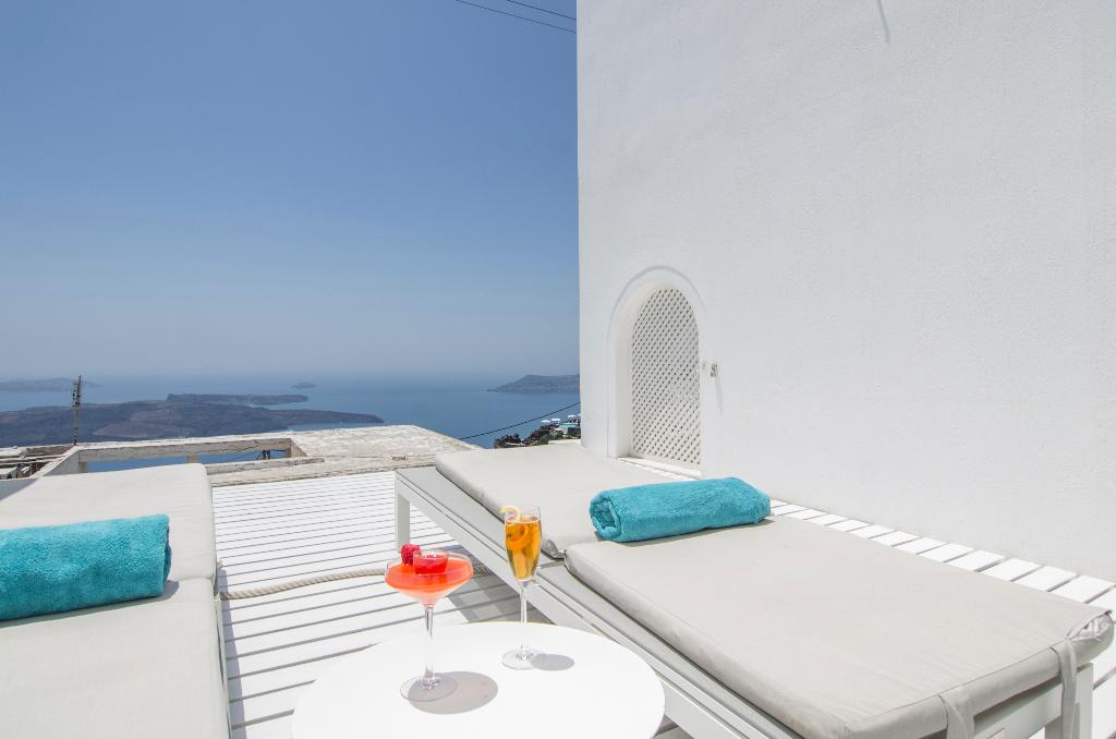 Aqua Luxury Suites photo 12