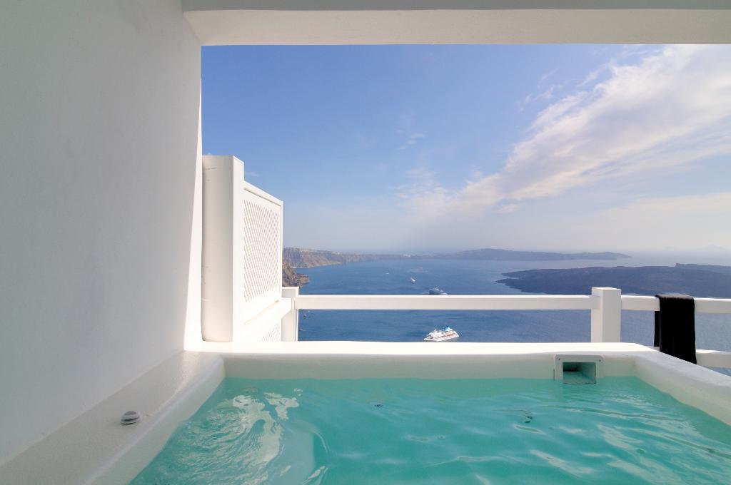 Aqua Luxury Suites photo 14